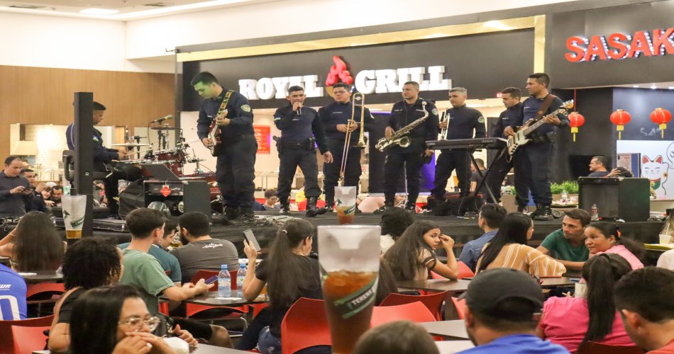 Cacoal Shopping promove evento com a Banda da Polícia Militar, Detran e ações do Maio Amarelo